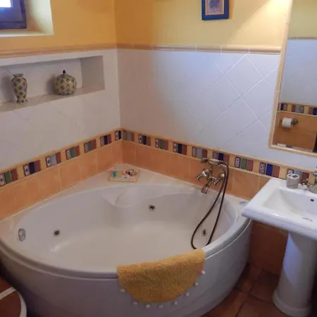 Casa Rural Del Medico Hontoria del Pinar
